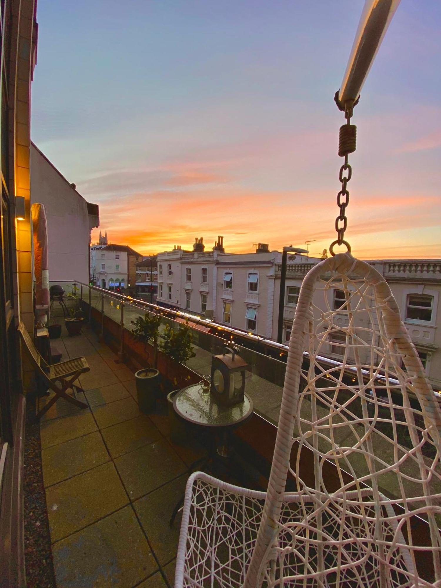 Modern, Spacious Flat In The Heart Of Bournemouth. Habitación en casa particular Bournemouth